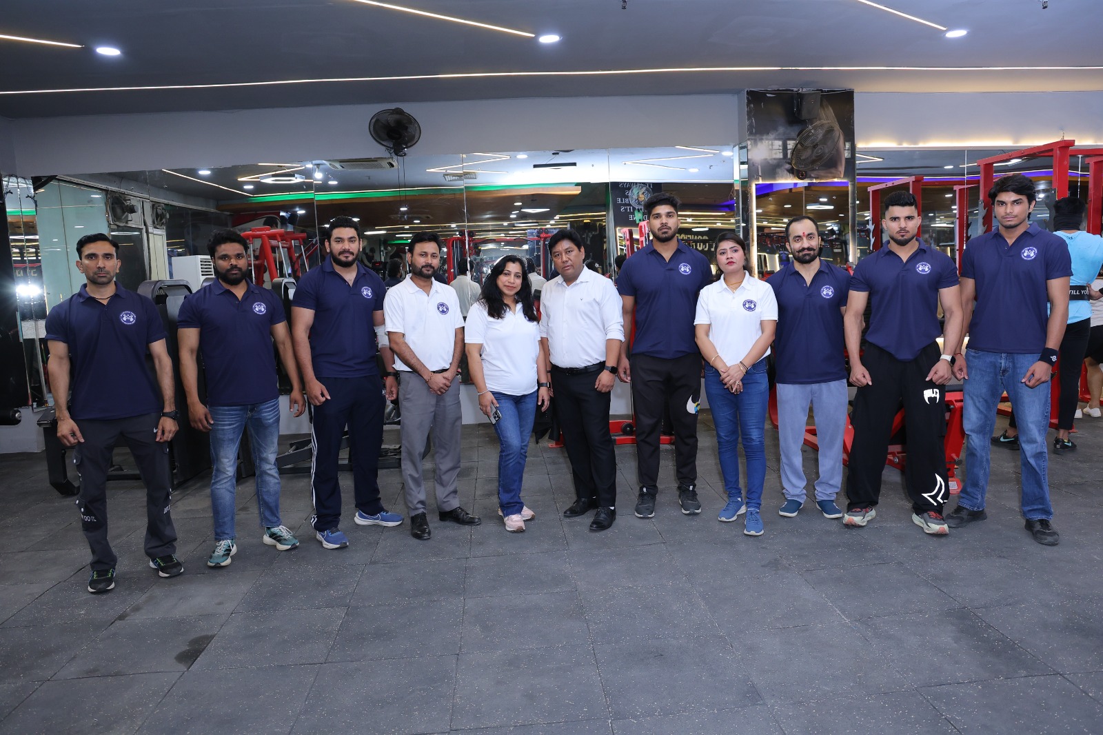 Da LyfStyle Fitness Team at Gym in Indirapuram